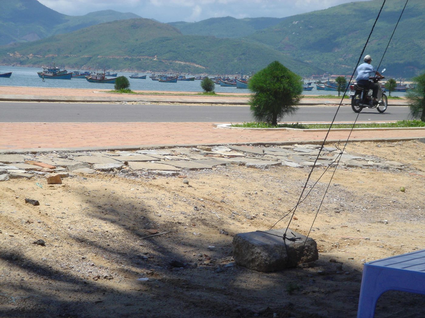 Photograph from the Rotaplast mission, Qui Nhon, Vietnam, November 2004