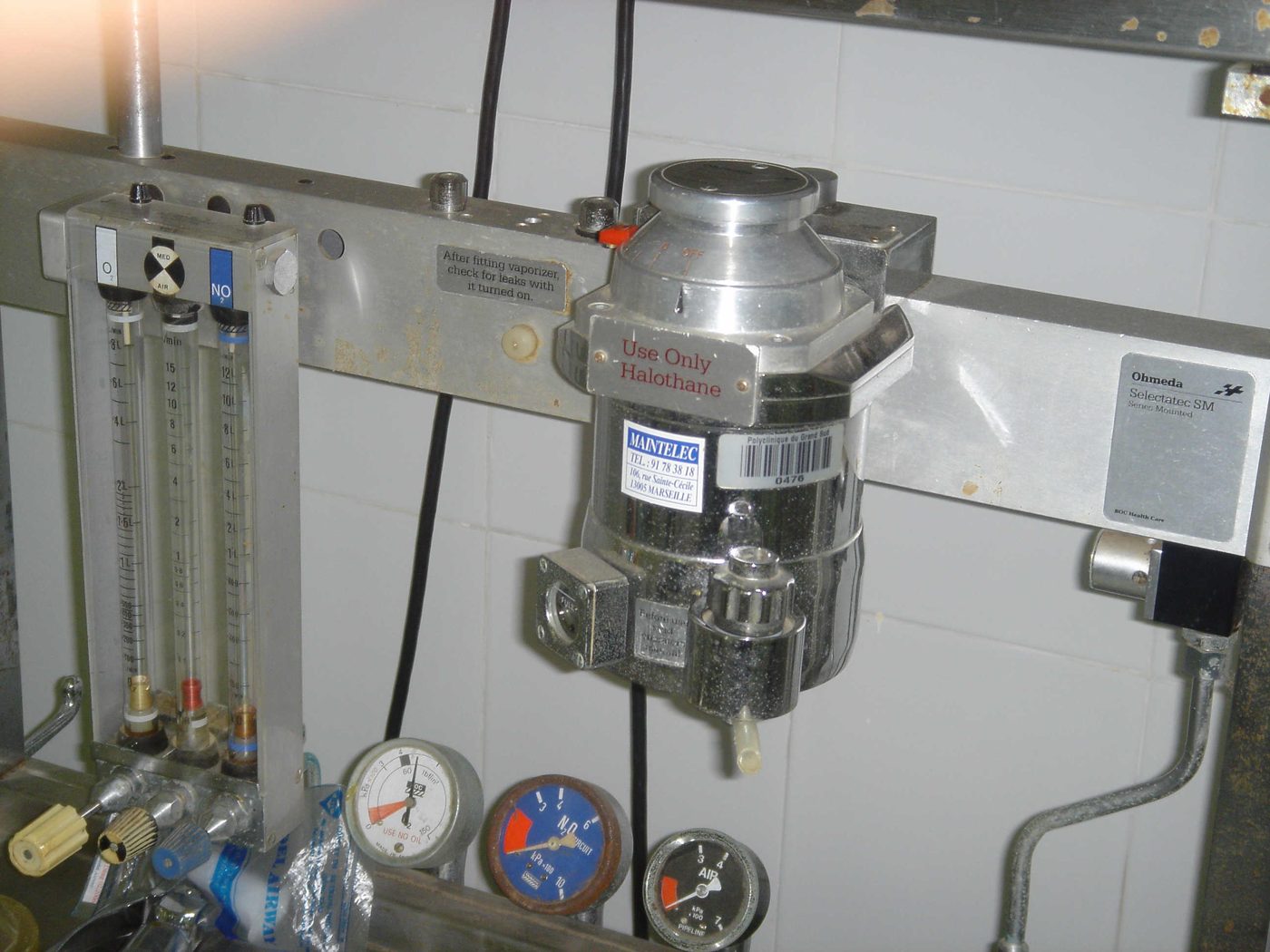 Photograph from the Rotaplast mission, Qui Nhon, Vietnam, November 2004